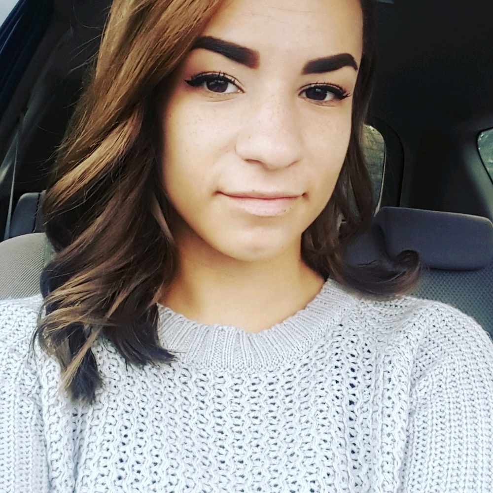 Meet your Posher, Mercedes